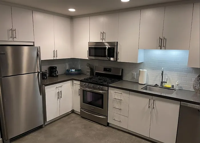 Dtla Home Away
